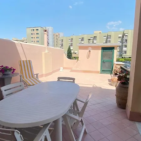 Quadrilocale Con Terrazzo A Sestri Levante アパート *