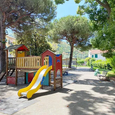 Apartamento Quadrilocale Con Terrazzo A Sestri Levante *