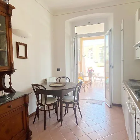 Quadrilocale Con Terrazzo A Sestri Levante Apartamento *